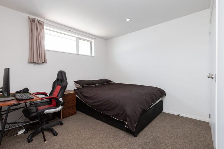 Photo of property in 2/4 Littler Place, Hamilton East, Hamilton, 3216