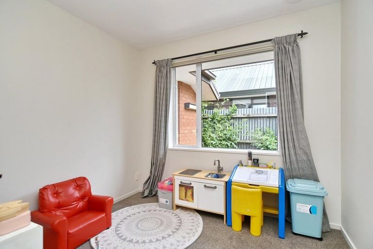 Photo of property in 48a Glenmore Avenue, Casebrook, Christchurch, 8051