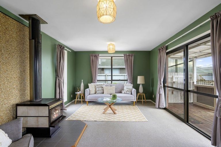 Photo of property in 186 Horndon Street, Darfield, 7510