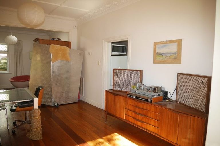 Photo of property in 78 Glenmore Street, Northland, Wellington, 6012