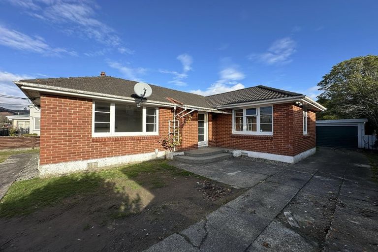 Photo of property in 14 John Street, Trentham, Upper Hutt, 5018