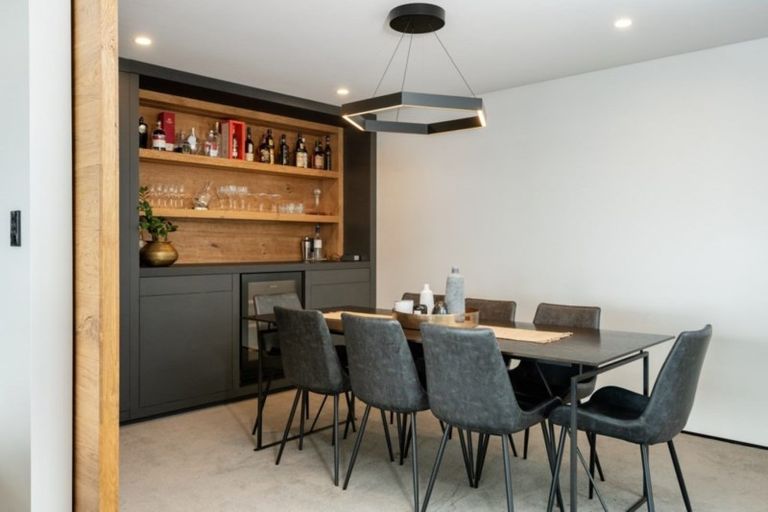 Photo of property in 193a Marine Parade, Mount Maunganui, 3116