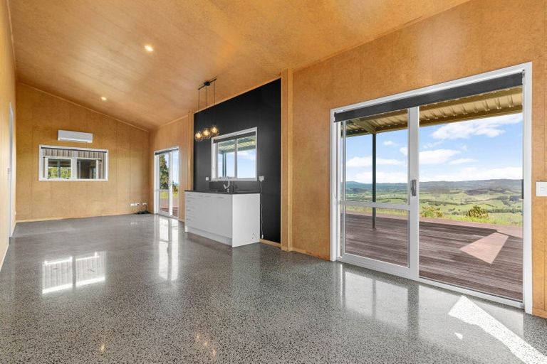 Photo of property in 97 Palmer Road, Waipu, 0582