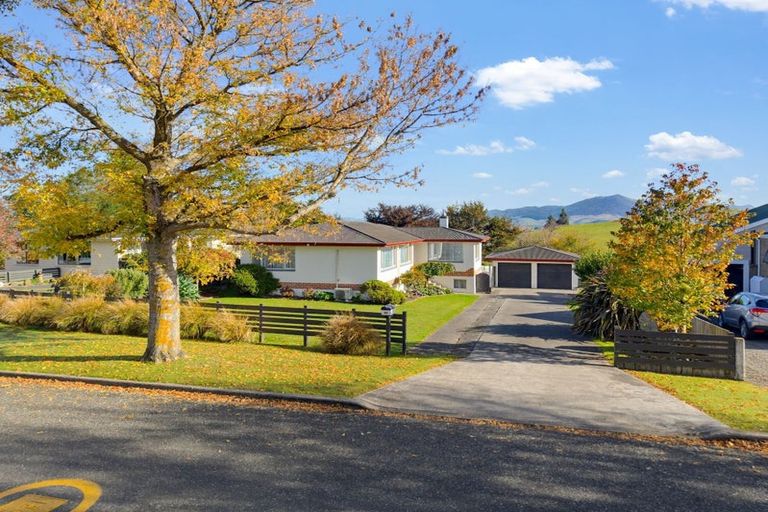 Photo of property in 90 Wentworth Street, East Gore, Gore, 9710