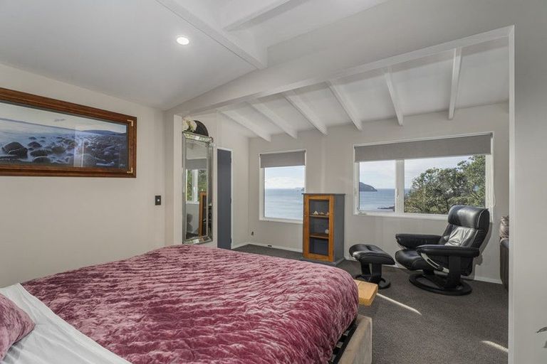 Photo of property in 61 Motuhoa Road, Tairua, 3508
