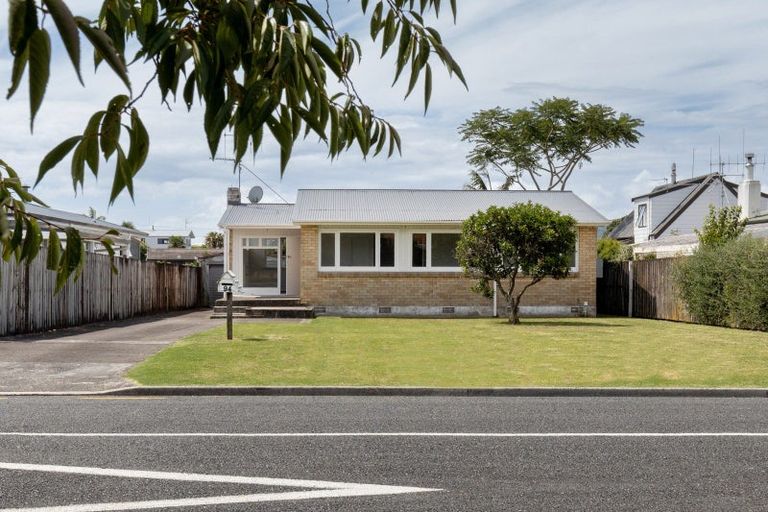 Photo of property in 94 Freyberg Street, Otumoetai, Tauranga, 3110