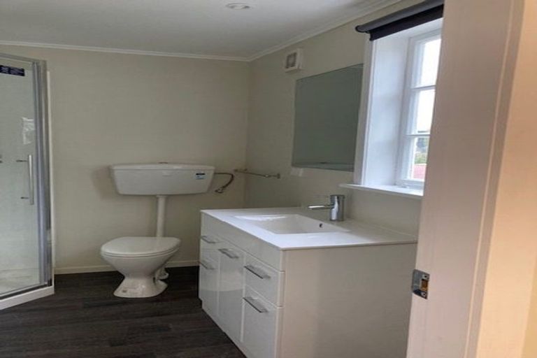 Photo of property in 23 Tinakori Road, Thorndon, Wellington, 6011