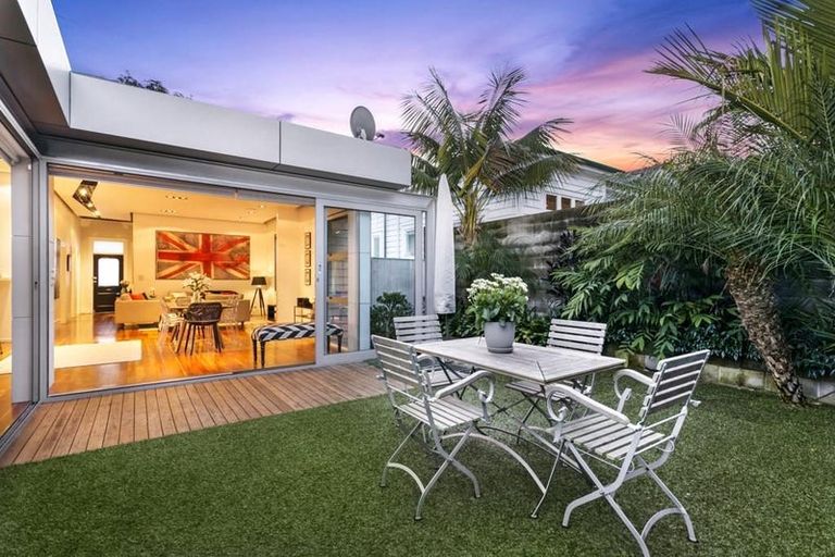 Photo of property in 8 Islington Street, Ponsonby, Auckland, 1011