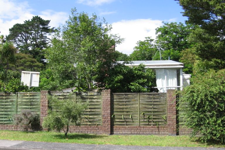 Photo of property in 104 Aeroview Drive, Beach Haven, Auckland, 0626