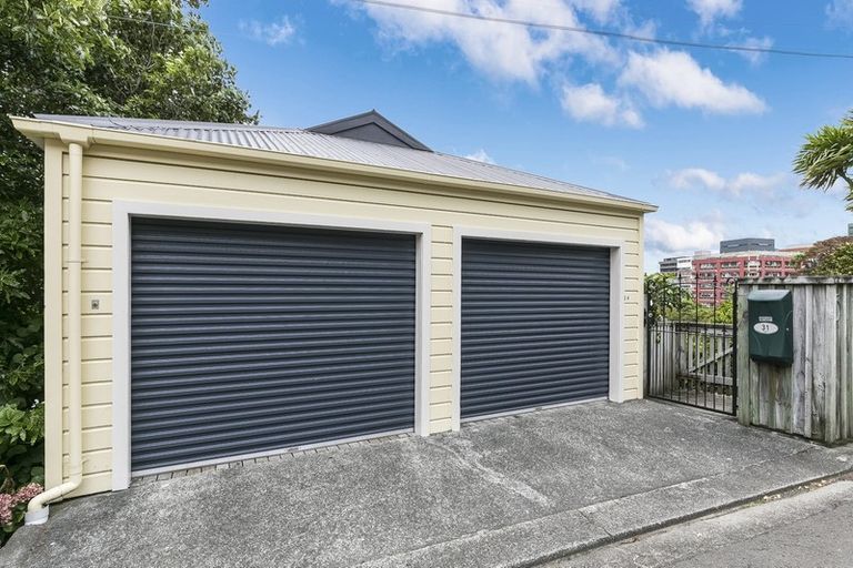 Photo of property in 31 Rawhiti Terrace, Kelburn, Wellington, 6012