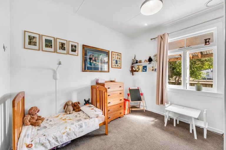 Photo of property in 59 Sydney Street, Takapau, 4203