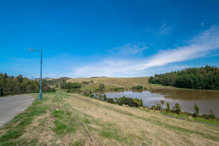 Photo of property in 18 Lake View Place, Fairhall, Blenheim, 7272