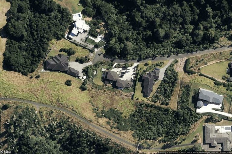 Photo of property in 816 Redoubt Road, Flat Bush, Auckland, 2019