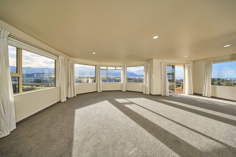 Photo of property in 19 Fyffe Avenue, Kaikoura, 7300