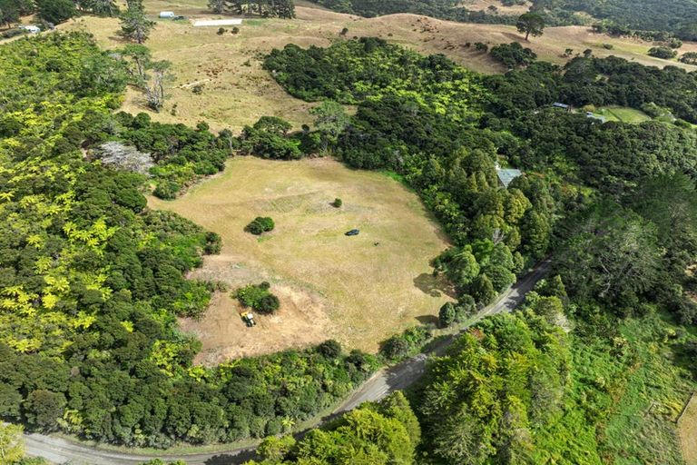 Photo of property in 413 Kanohi Road, Kaukapakapa, 0873