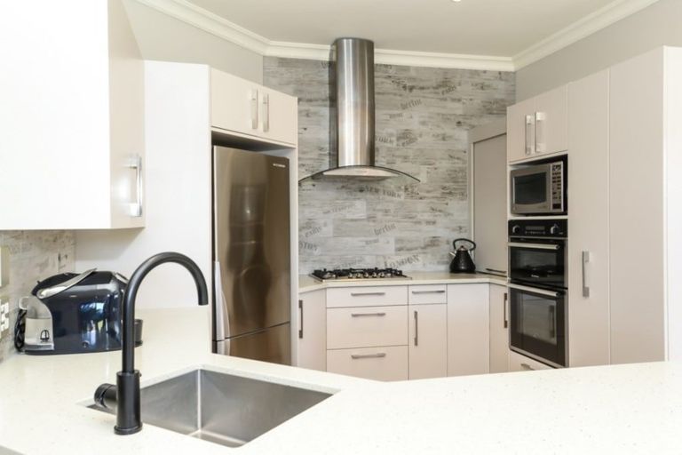 Photo of property in 11 Grace Avenue, Rototuna North, Hamilton, 3210