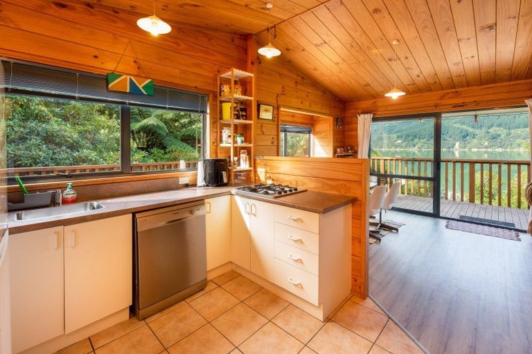 Photo of property in 399 Mahau Road, Mahau Sound, Picton, 7282