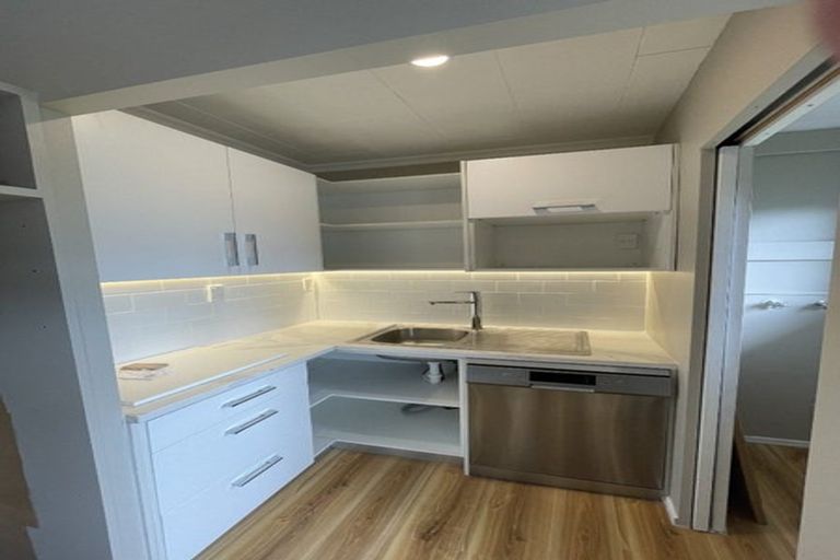 Photo of property in 27 Warkworth Grove, Bell Block, New Plymouth, 4312