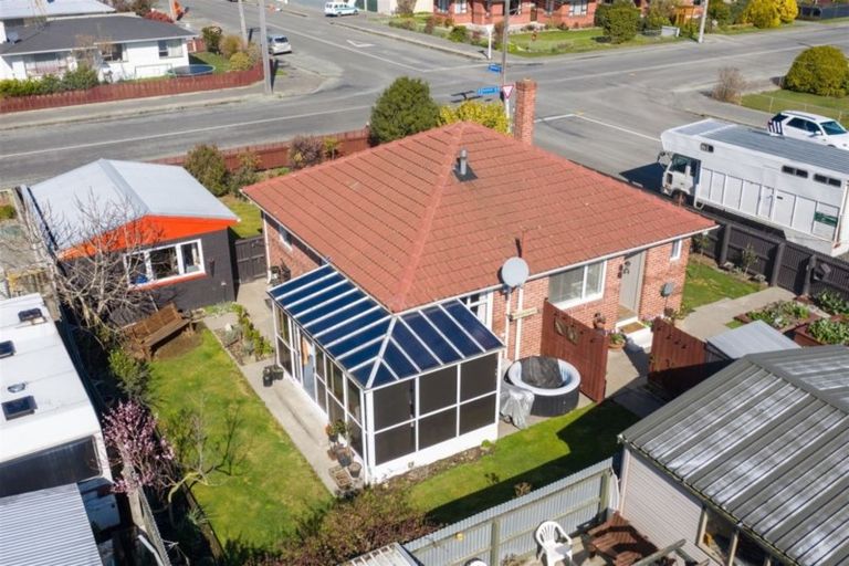 Photo of property in 19 Manchester Street, Tinwald, Ashburton, 7700