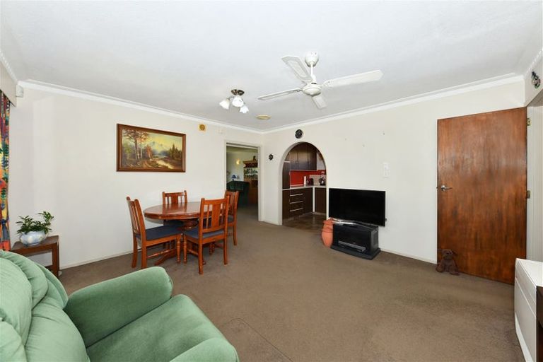Photo of property in 16 Gibson Drive, Hornby, Christchurch, 8042