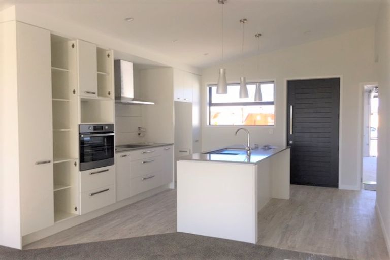 Photo of property in 42 Cupples Street, Papamoa Beach, Papamoa, 3118