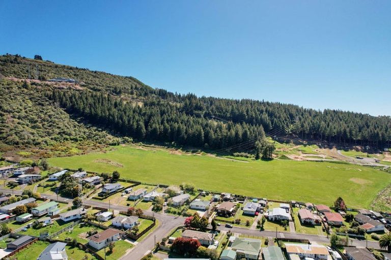 Photo of property in 18 Korimako Street, Selwyn Heights, Rotorua, 3015