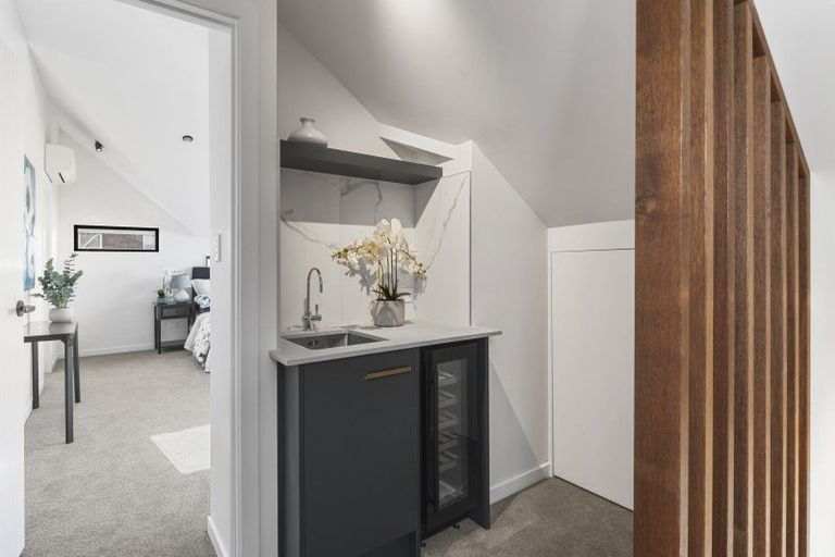 Photo of property in 47d Hastings Road, Mairangi Bay, Auckland, 0630