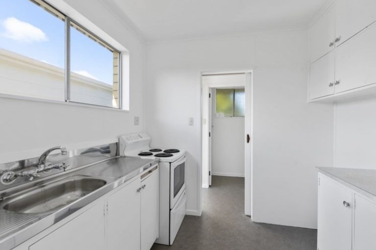 Photo of property in 42 Te Rauparaha Street, Otaki, 5512