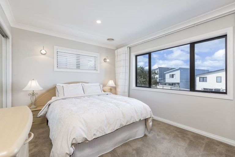 Photo of property in 52 Nautilus Drive, Gulf Harbour, Whangaparaoa, 0930