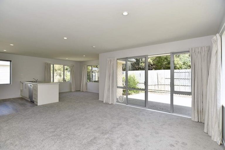 Photo of property in 16 Tripoli Street, Rangiora, 7400