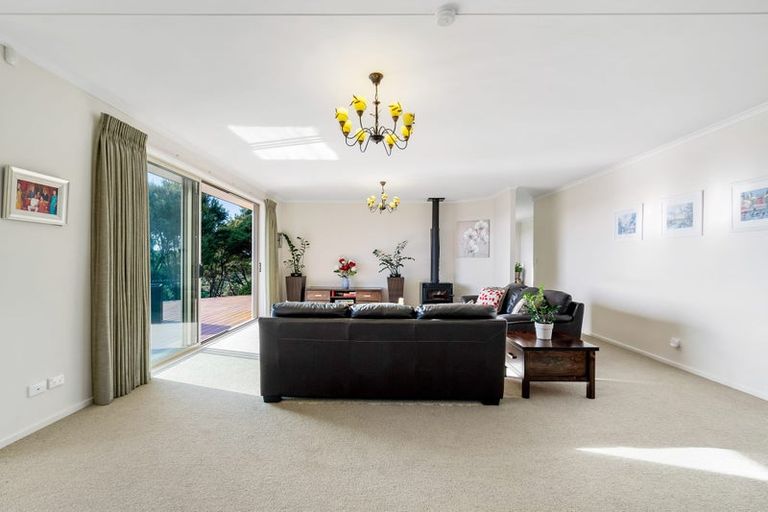 Photo of property in 19b Kowhai Road, Wainui, Silverdale, 0992