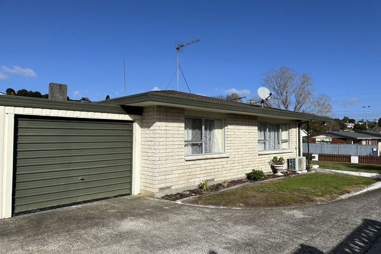 Photo of property in 11a Crombie Street, Bellevue, Tauranga, 3110