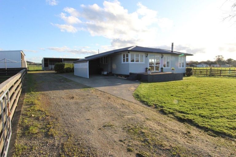Photo of property in 32 Mccardle Road, Pahiatua, 4984