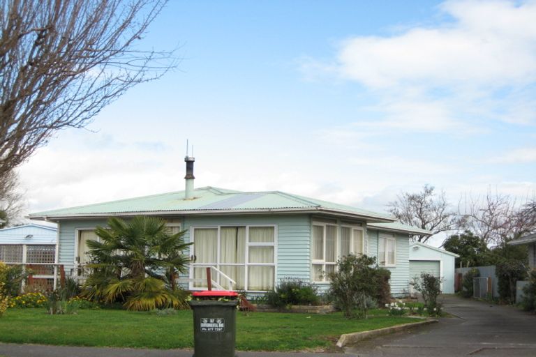 Photo of property in 16 Upham Street, Havelock North, 4130