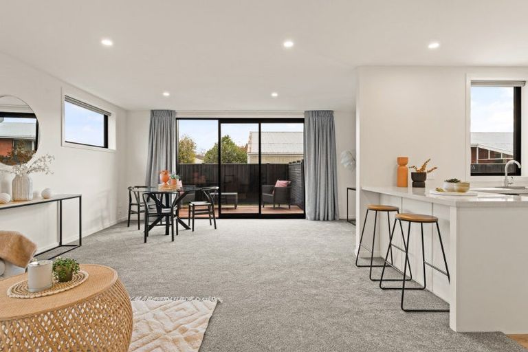 Photo of property in 2/8 Dryden Street, Stoke, Nelson, 7011