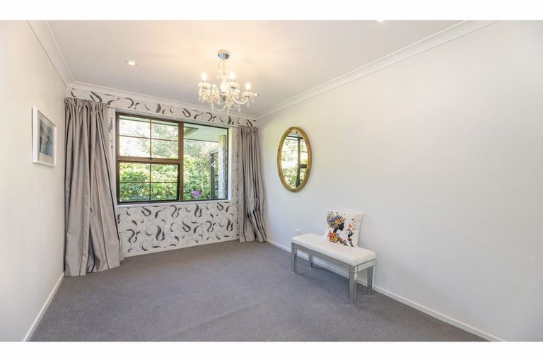 Photo of property in 1/439 Memorial Avenue, Burnside, Christchurch, 8053