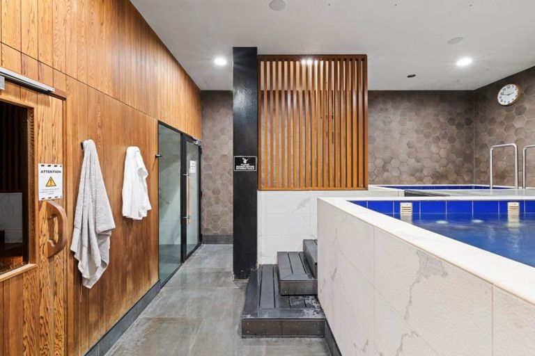 Photo of property in 1306/8 Lakewood Court, Manukau, Auckland, 2104