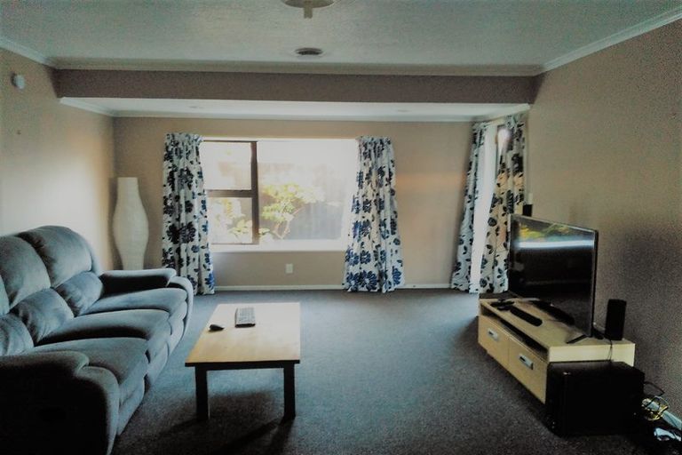 Photo of property in 3/129 Clarence Street, Riccarton, Christchurch, 8011