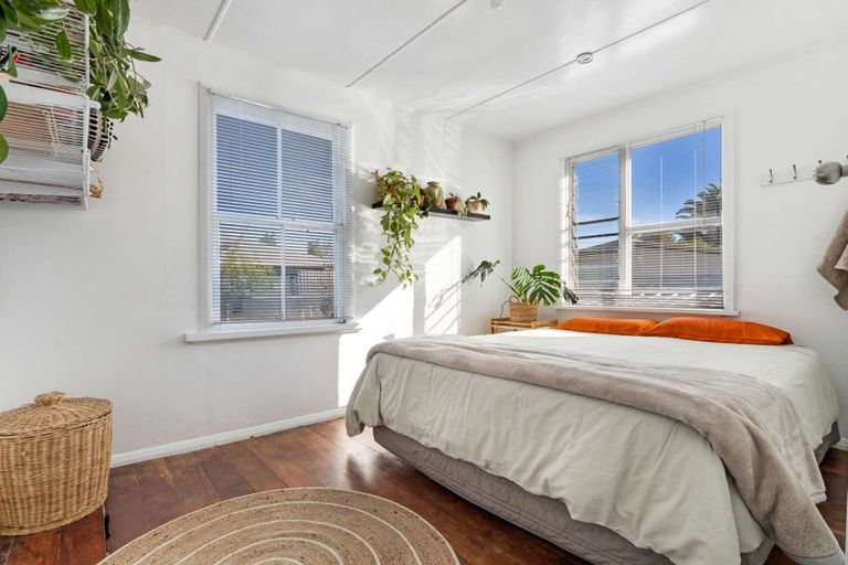 Photo of property in 1/32 Waterview Road East, Papakura, 2112