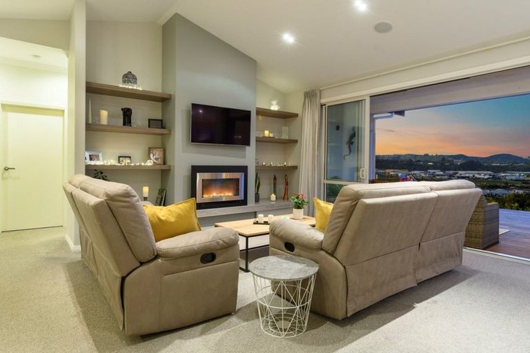 Photo of property in 87 Mortlake Heights, Pyes Pa, Tauranga, 3112