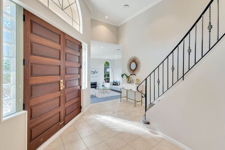 Photo of property in 11 Caversham Drive, Torbay, Auckland, 0630