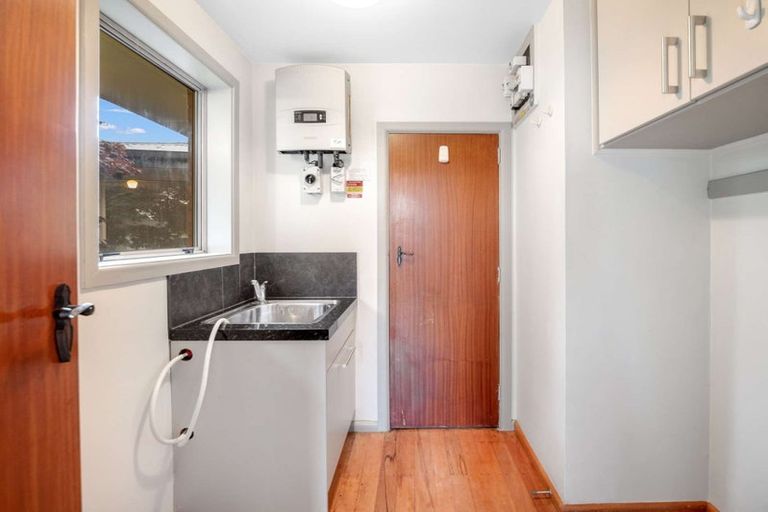 Photo of property in 14 Oakdale Street, Avonhead, Christchurch, 8042