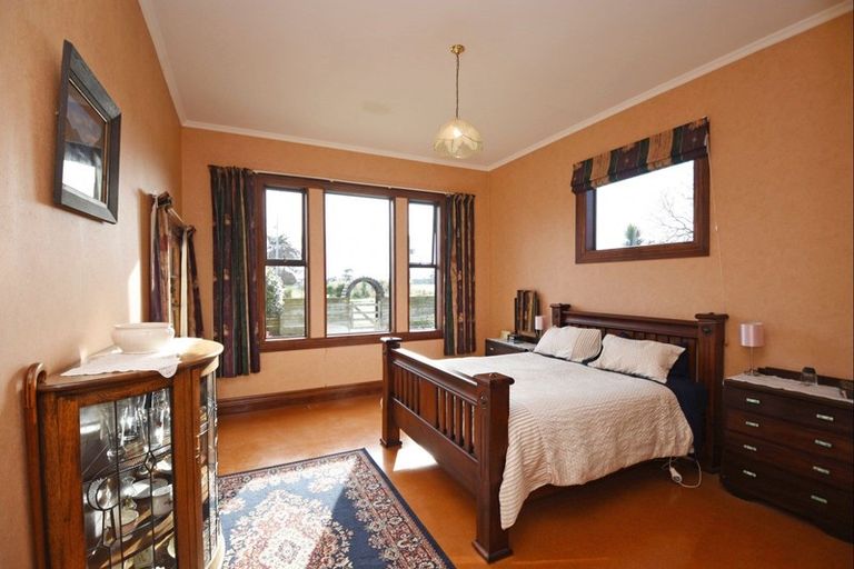 Photo of property in 73 Wallacetown Lorneville Highway, Lorneville, Invercargill, 9874