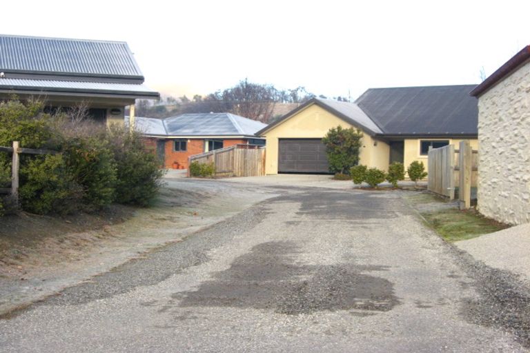 Photo of property in 9 Shanahan Lane, Arrowtown, 9302