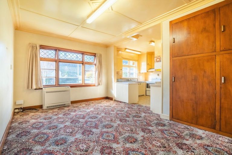 Photo of property in 12 Whitehaven Street, Lawrence, 9532