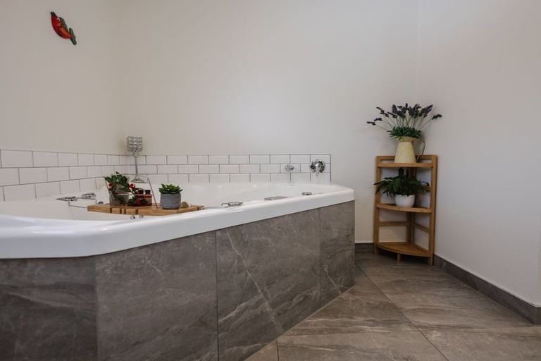 Photo of property in 6 Whataroa Highway, Harihari, 7884