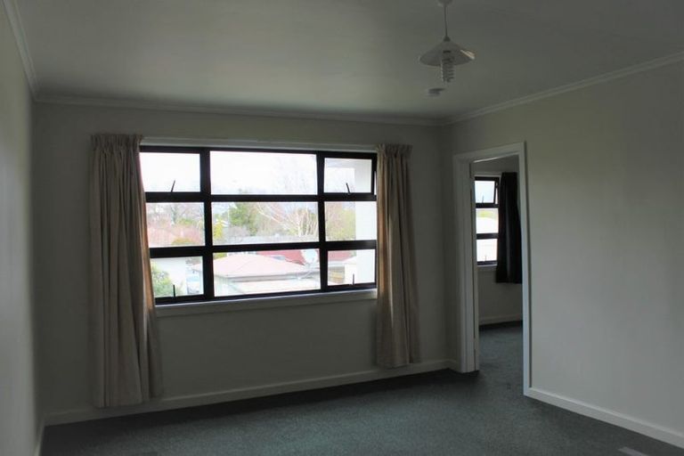 Photo of property in 553 Featherston Street, Roslyn, Palmerston North, 4414