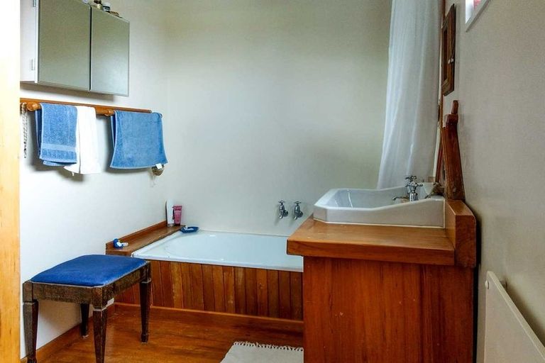 Photo of property in 231 Revell Street, Hokitika, 7810