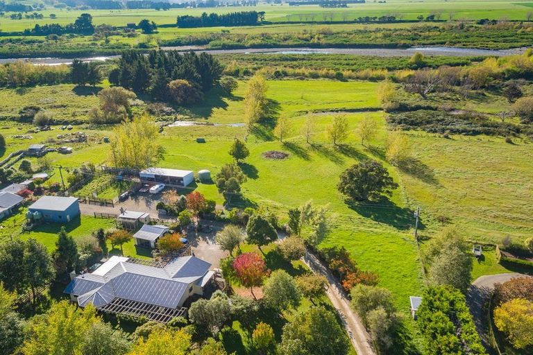 Photo of property in 1158 State Highway 2, Mikimiki, Masterton, 5881