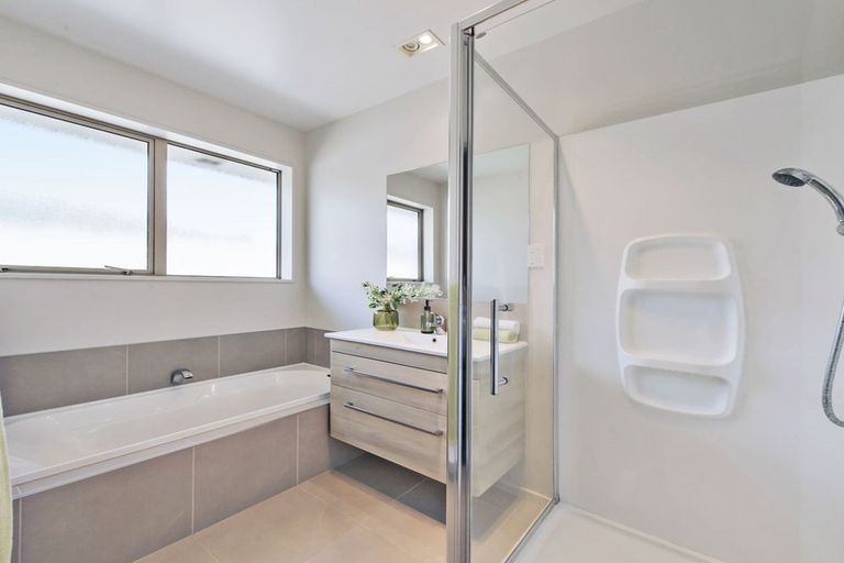 Photo of property in 4 Pipiri Street, Pegasus, 7612